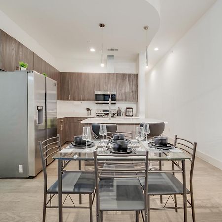Snazzy Loft Style 2Br I Gym I Parking I Workspace Dallas Exteriér fotografie