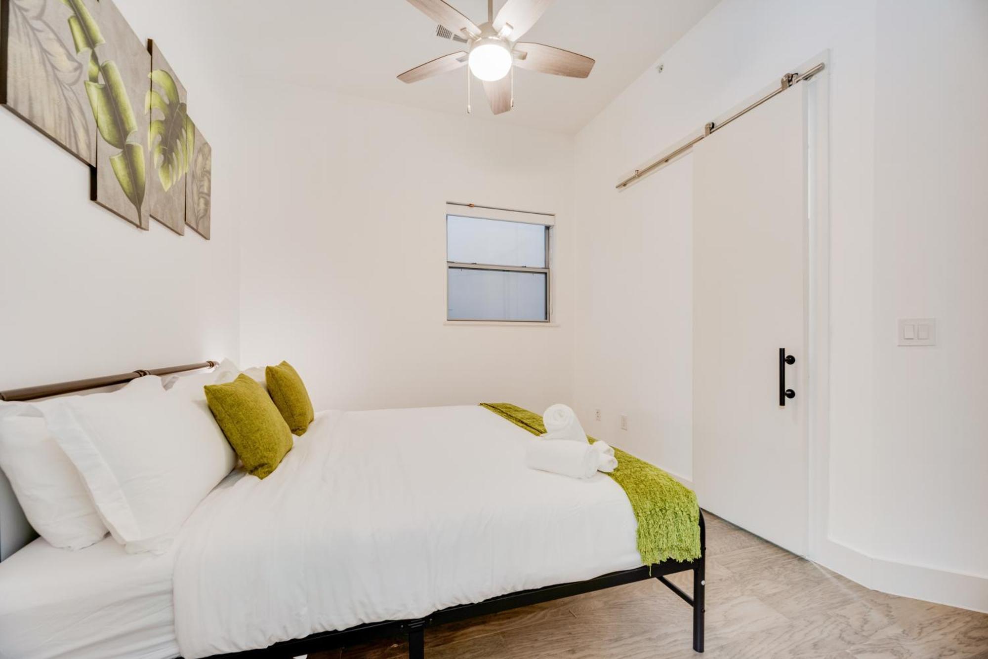 Snazzy Loft Style 2Br I Gym I Parking I Workspace Dallas Exteriér fotografie